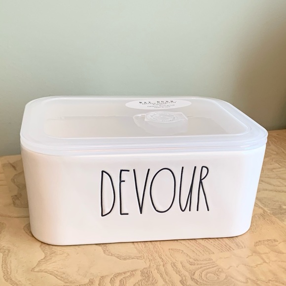 Rae Dunn Other - 💥PRICE ⬇️💥Rae Dunn DEVOUR Food Storage Container